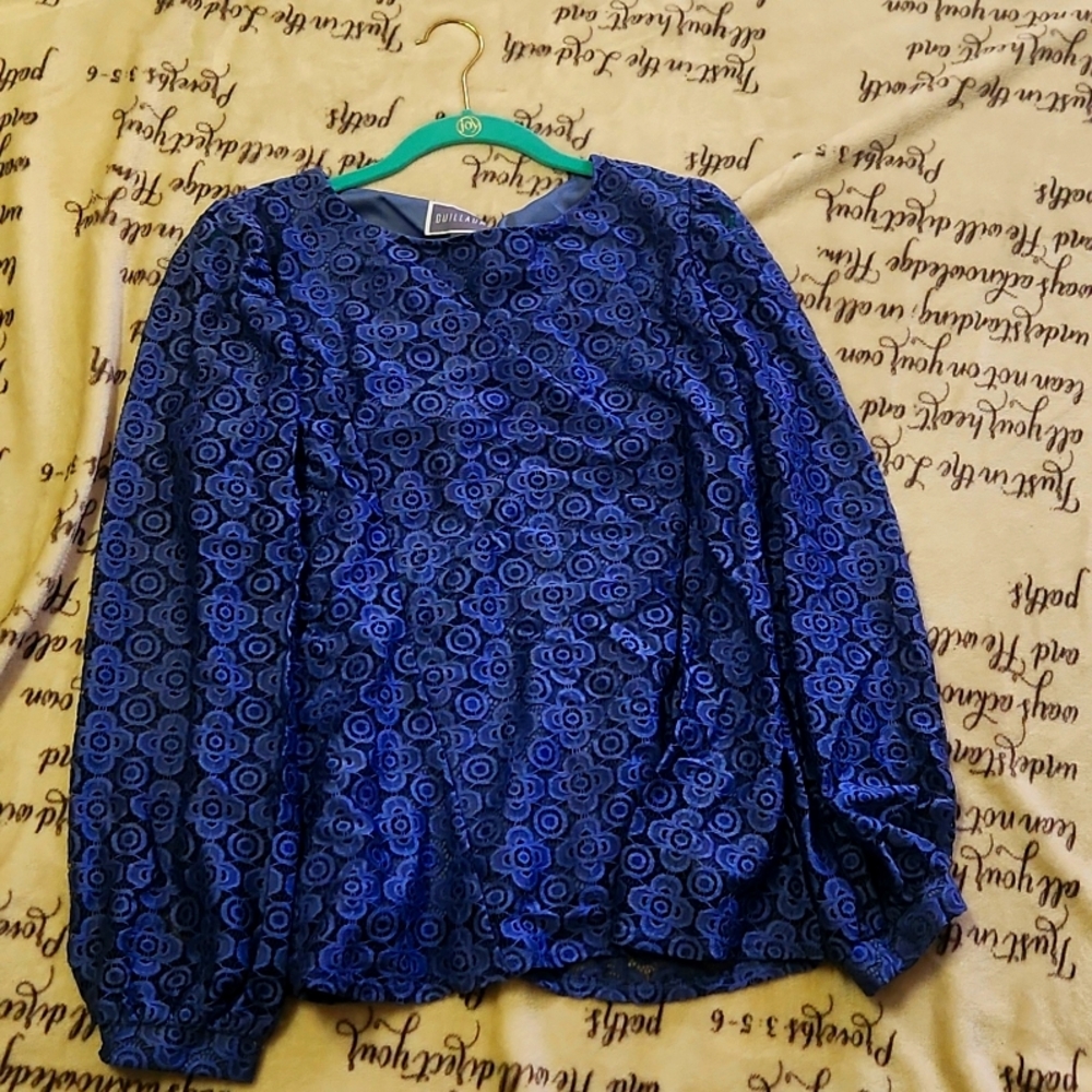 Guillaume medium blue blouse